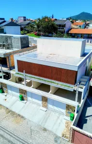 Sobrado com 2 Quartos à venda, 133m² no Ingleses do Rio Vermelho, Florianópolis
