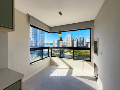 Apartamento com 3 Quartos à venda, 99m² no Meia Praia, Itapema