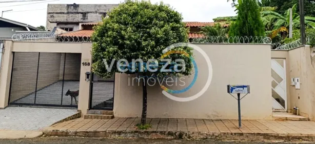 Casa com 4 Quartos à venda, 180m² no São Lourenço, Londrina