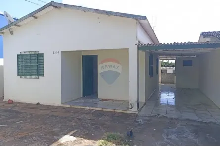 Casa com 2 Quartos à venda, 250m² no Centro, Andradina