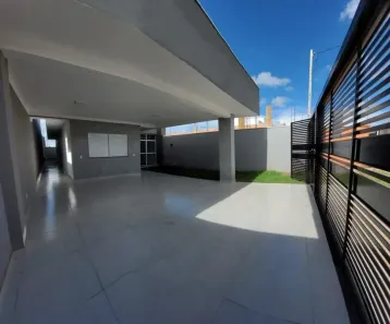 Casa com 3 Quartos à venda, 125m² no Jardim Munique, Maringá