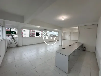 Sala Comercial com 1 Quarto para alugar, 130m² no Coloninha, Florianópolis