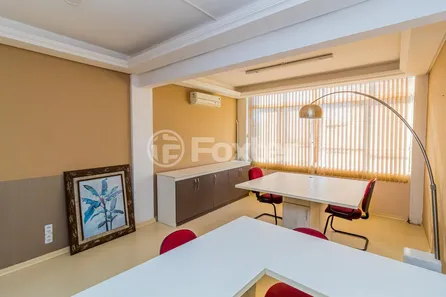 Sala Comercial à venda, 48m² no Centro Histórico, Porto Alegre