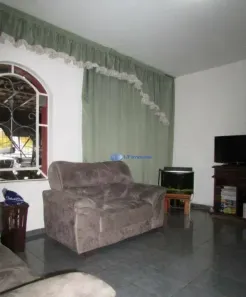 Casa com 3 Quartos à venda, 219m² no Residencial São Paulo, Jacareí