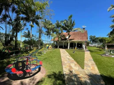Fazenda/Sítio com 4 Quartos à venda, 1000m² no Jardim das Cerejeiras, Arujá
