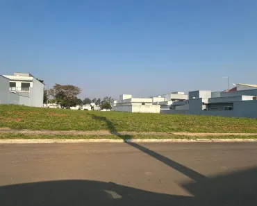 Lote/Terreno à venda, 240m² no Jardim Novo Horizonte, Sorocaba
