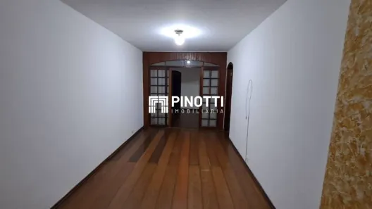 Casa com 3 Quartos para alugar, 180m² no Alves Dias, São Bernardo do Campo