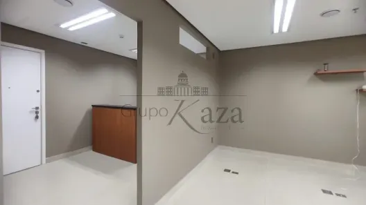 Sala Comercial para alugar, 33m² no Parque Residencial Aquarius, São José dos Campos
