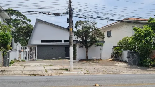 Ponto Comercial para alugar, 226m² no Pacaembu, São Paulo
