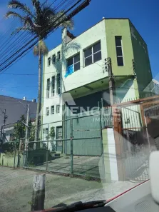 Galpão/Depósito/Armazém à venda, 320m² no Sarandi, Porto Alegre