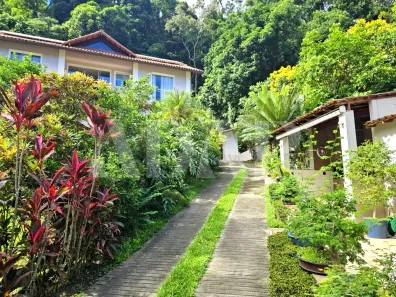 Casa de Condomínio com 3 Quartos à venda, 220m² no Vargem Pequena, Rio de Janeiro