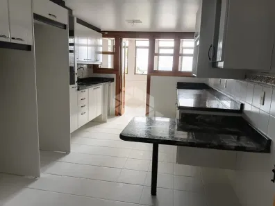 Apartamento com 4 Quartos para alugar, 184m² no Menino Deus, Porto Alegre