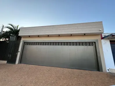 Casa com 3 Quartos à venda, 400m² no Centro, Colina