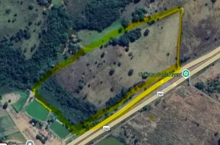 Fazenda/Sítio à venda, 134500m² no Setor Central, Guapó