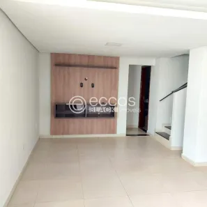 Casa com 5 Quartos à venda, 250m² no Nova Uberlândia, Uberlândia