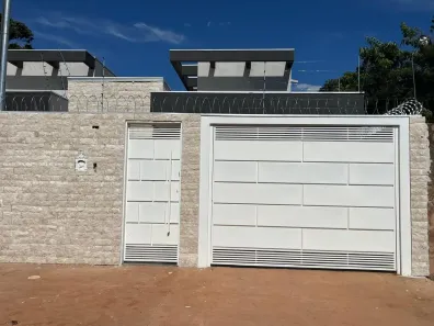 Casa com 3 Quartos à venda, 130m² no Parque Residencial Rita Vieira, Campo Grande