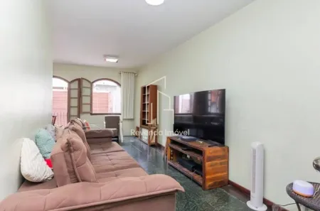 Casa com 3 Quartos à venda, 279m² no Jardim Yara, São Paulo