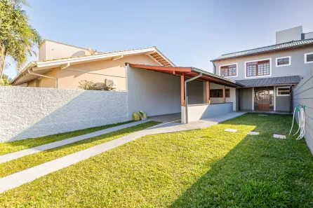 Casa com 2 Quartos para alugar, 100m² no Campeche, Florianópolis