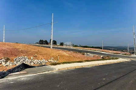 Lote/Terreno à venda, 180m² no Lamenha Grande, Almirante Tamandaré