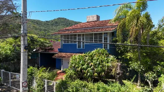 Casa com 3 Quartos à venda, 206m² no Lagoa da Conceição, Florianópolis