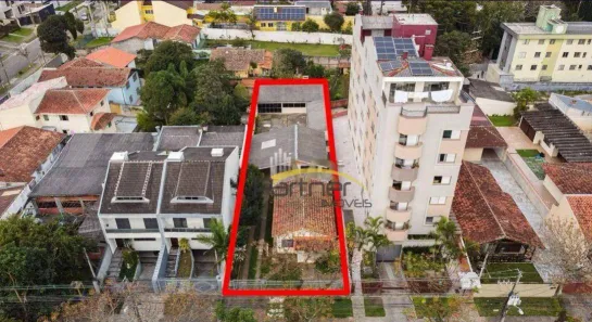 Lote/Terreno à venda, 670m² no Água Verde, Curitiba