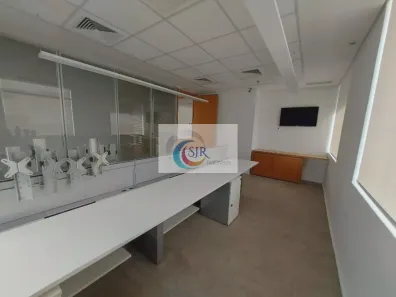 Sala Comercial para alugar, 340m² no Jardim Europa, São Paulo