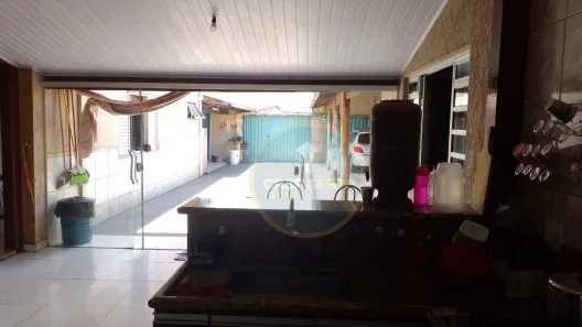 Casa com 2 Quartos à venda, 133m² no Jardim Elza Amuí III, Uberaba