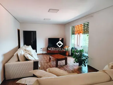 Fazenda/Sítio com 4 Quartos à venda, 386m² no Freguesia da Escada, Guararema