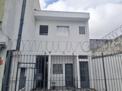 Casa com 2 Quartos para alugar, 75m² no Vila Bandeirantes, São Paulo