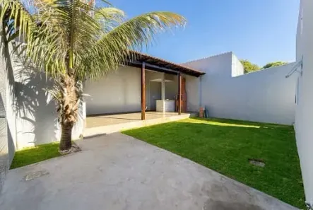 Casa com 3 Quartos à venda, 175m² no São Jorge, Uberlândia