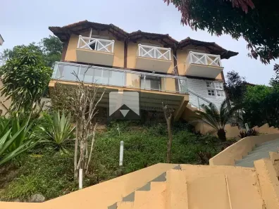 Casa de Condomínio com 3 Quartos à venda, 180m² no Piratininga, Niterói