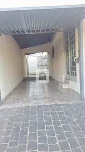 Casa com 3 Quartos para alugar, 82m² no Jaraguá, Uberlândia