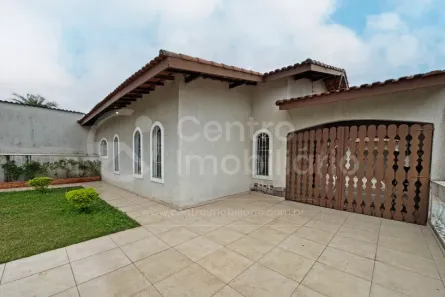 Casa com 3 Quartos à venda, 156m² no Balneario Arpoador, Peruíbe