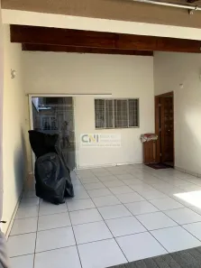 Casa com 3 Quartos à venda, 128m² no Jardim Colúmbia D, Londrina