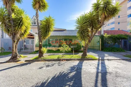 Casa com 3 Quartos à venda, 238m² no Vila Izabel, Curitiba