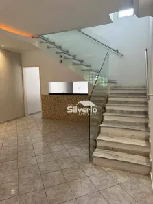 Sobrado com 3 Quartos à venda, 130m² no Jardim Torrão de Ouro, São José dos Campos
