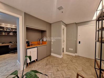 Sala Comercial à venda, 31m² no Rio Branco, Porto Alegre