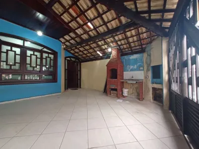 Sobrado com 2 Quartos à venda, 160m² no Guilhermina, Praia Grande
