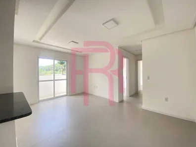 Apartamento com 2 Quartos para alugar, 75m² no Várzea do Ranchinho, Camboriú