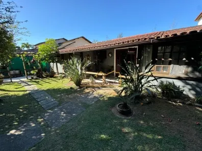 Casa de Condomínio com 4 Quartos à venda, 350m² no Recreio dos Bandeirantes, Rio de Janeiro