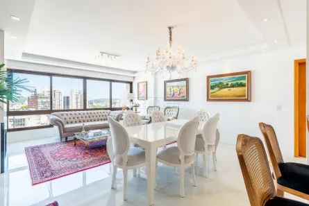 Apartamento com 3 Quartos à venda, 123m² no Três Figueiras, Porto Alegre