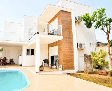 Sobrado com 2 Quartos para alugar, 328m² no Igara, Canoas