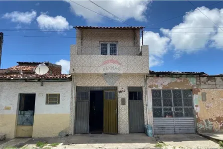 Casa com 4 Quartos à venda, 182m² no Ponta Grossa, Maceió