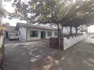 Casa com 5 Quartos à venda, 272m² no Barra do Rio Molha, Jaraguá do Sul