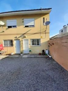 Casa de Condomínio com 2 Quartos à venda, 55m² no São Luiz, Caxias do Sul