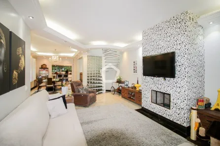 Casa com 3 Quartos à venda, 357m² no Vila Nova Manchester, São Paulo
