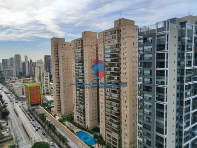 Sala Comercial à venda, 32m² no Santo Amaro, São Paulo