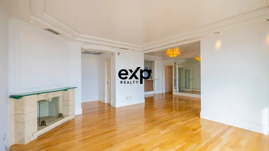 Apartamento com 3 Quartos à venda, 189m² no Centro, Curitiba