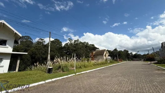 Lote/Terreno à venda, 978m² no Pórtico, Gramado