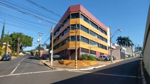 Prédio Comercial para alugar, 1646m² no Jardim América, Ribeirão Preto